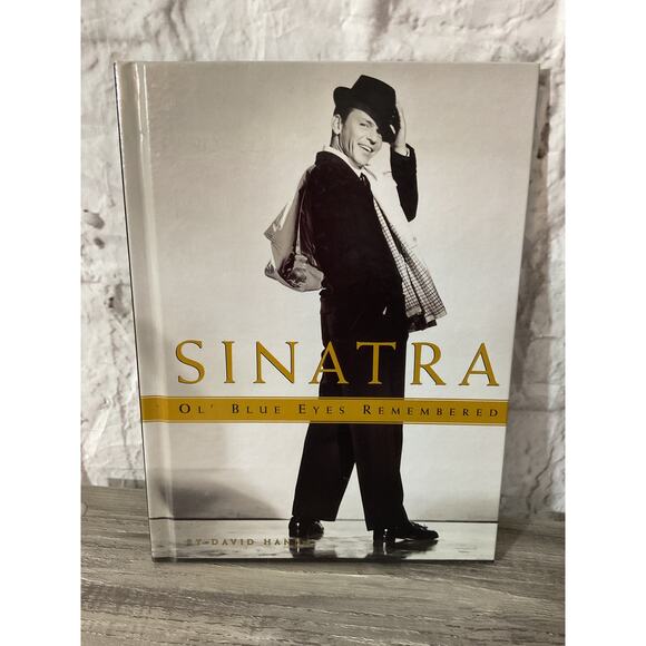 1990 Frank Sinatra Ol' Blue Eyes Remembered by David Hanna Hardback - Picture 1 of 7